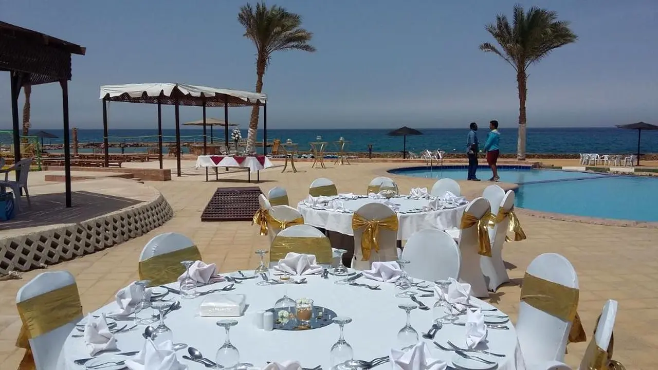 الفندق دوم مارينا - العين السخنة